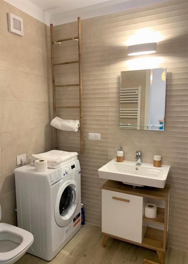 Bwa Zen Apartamento Braşov Exterior foto